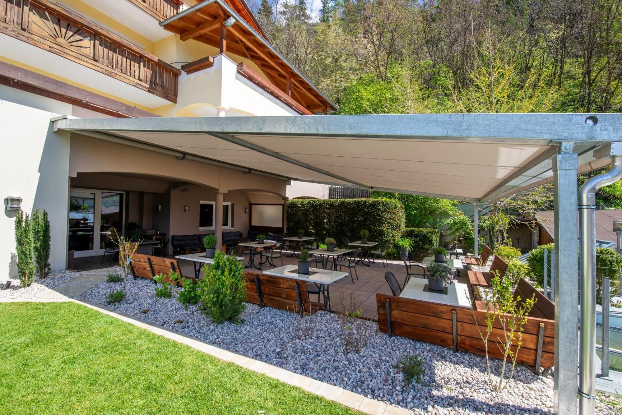 Saldur Small Active Hotel Sluderno Exterior photo